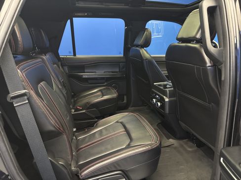 Used 2021 Ford Expedition Limited AWD/4WD image 26