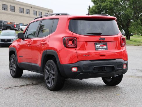 Used 2021 Jeep Renegade Latitude w/ Luxury Group II AWD/4WD image 11