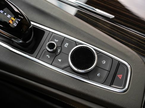 Used 2021 Cadillac Escalade ESV Sport w/ Driver Assist Tech Package image 23