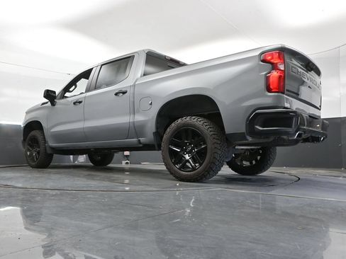 Used 2024 Chevrolet Silverado 1500 LT Trail Boss w/ Convenience Package II AWD/4WD image 46