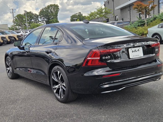Used 2024 Volvo S60 B5 Core FWD image 12