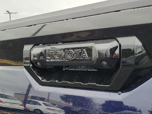 New 2026 Toyota Tundra Platinum image 8