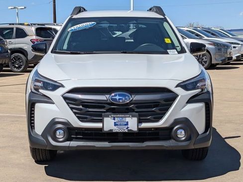 Certified 2025 Subaru Outback Premium w/ Popular Package #1A AWD/4WD image 9