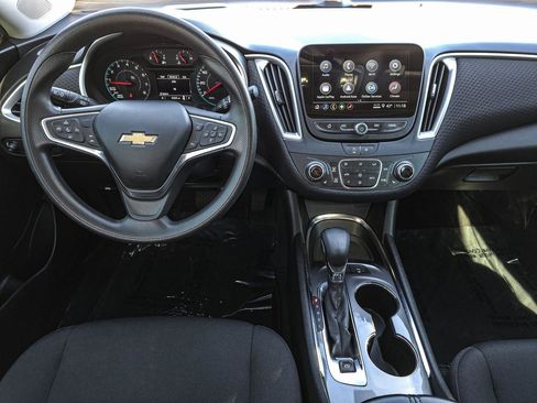 Used 2023 Chevrolet Malibu LT w/ Driver Confidence Package image 30