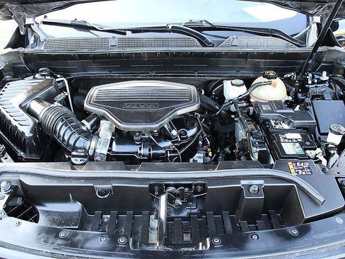 Used 2021 GMC Acadia SLT w/ Elevation Edition FWD image 29