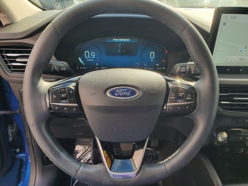 Used 2023 Ford Escape Active w/ Tech Pack #2 AWD/4WD image 16