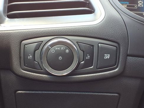 Used 2024 Ford Edge SEL AWD/4WD image 17
