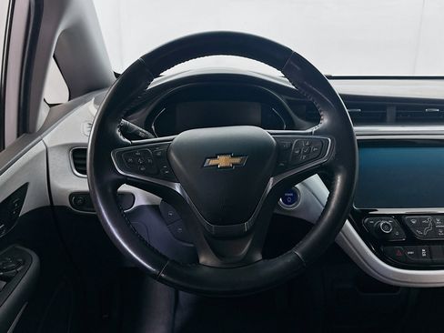 Used 2020 Chevrolet Bolt LT FWD image 18