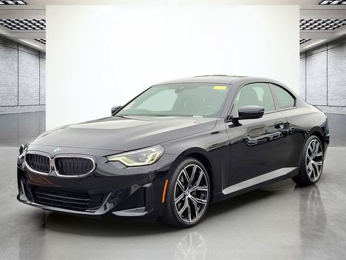 Used 2023 BMW 230i Coupe w/ Premium Package RWD image 11