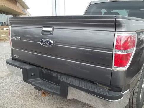 Used 2012 Ford F150 XLT w/ XLT Chrome Pkg image 4