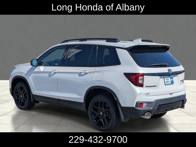 Used 2024 Honda Passport Black Edition image 10