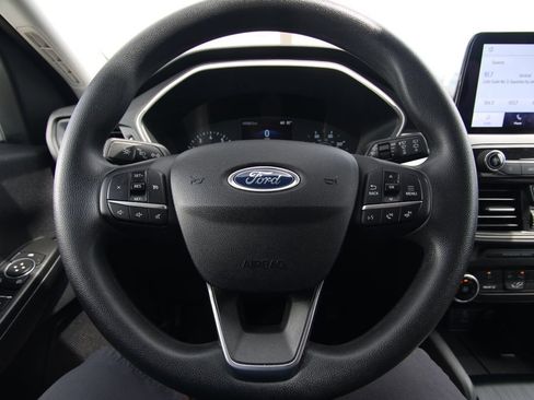 Used 2022 Ford Escape SE AWD/4WD image 17