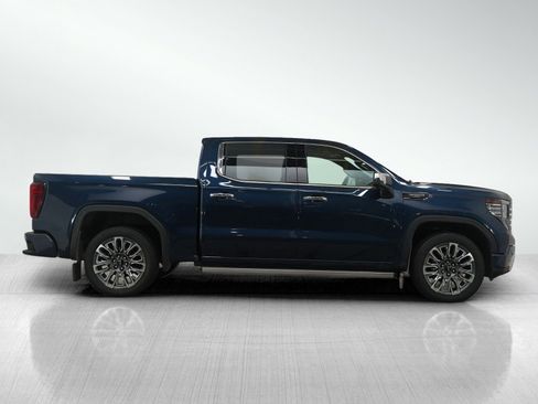 Used 2023 GMC Sierra 1500 Denali Ultimate image 7