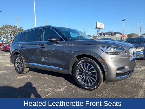 Used 2022 Lincoln Aviator AWD w/ Premium Package image 2