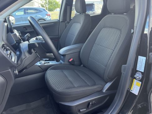 Used 2023 Ford Escape Active image 12