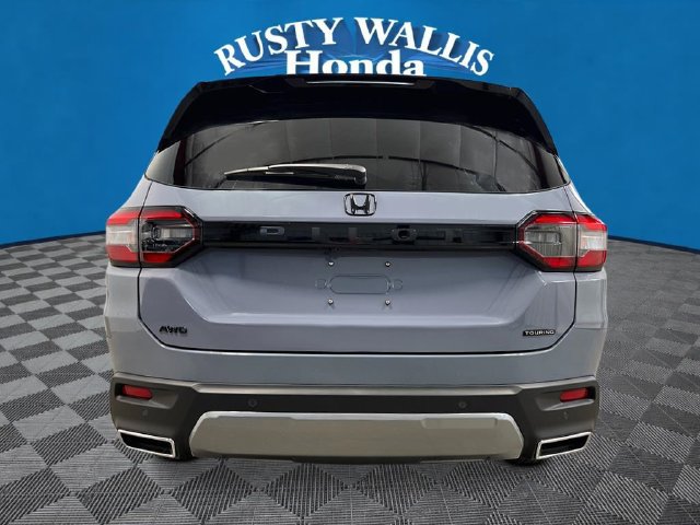 New 2026 Honda Pilot Touring image 4
