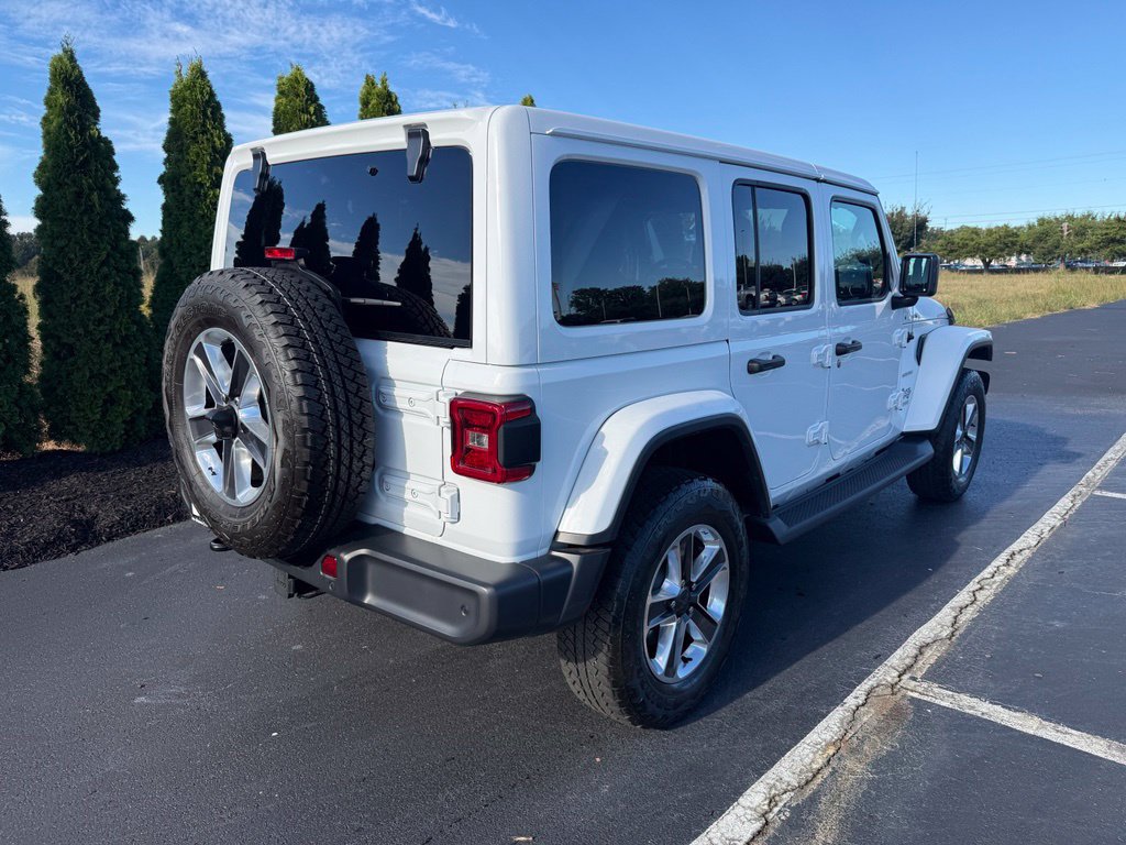 Used 2020 Jeep Wrangler Unlimited Sahara AWD/4WD image 2
