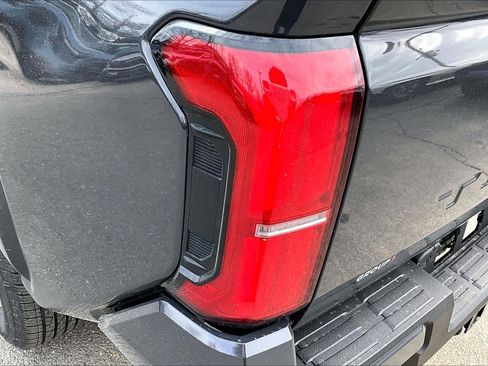 New 2026 Toyota Tacoma SR5 RWD image 14