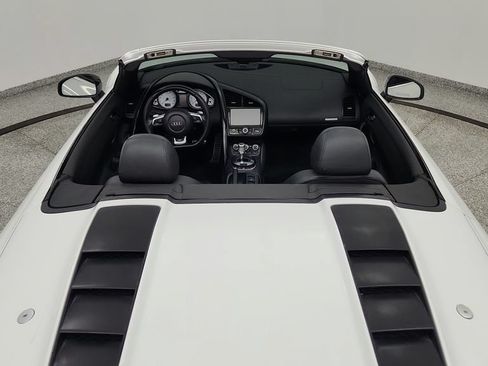 Used 2012 Audi R8 V10 AWD/4WD image 21