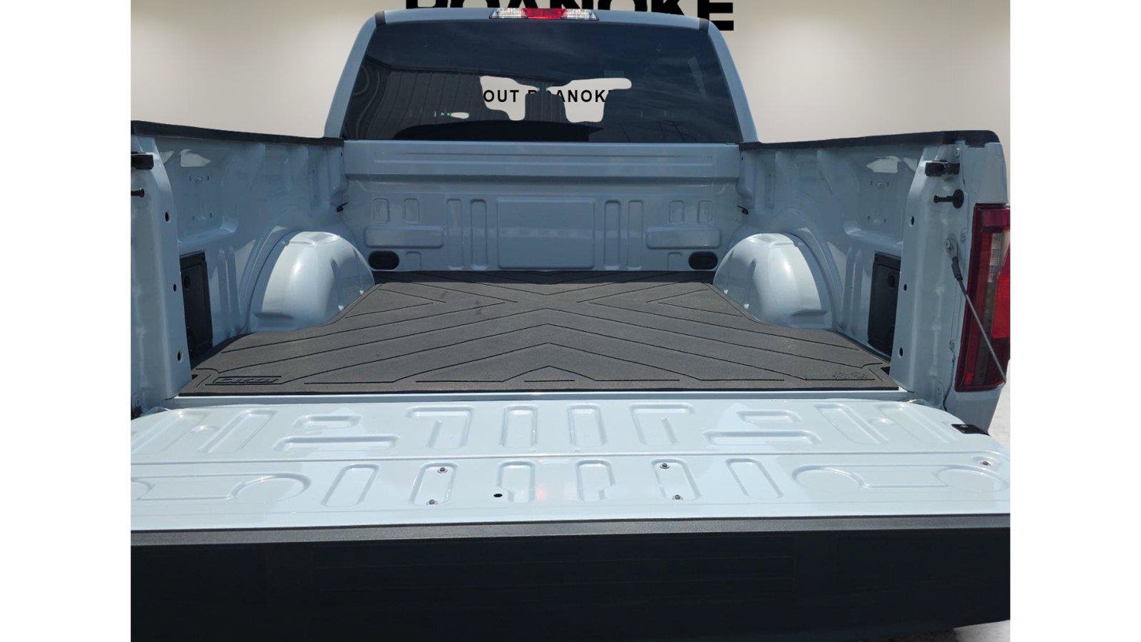 Used 2025 Ford F150 STX w/ Equipment Group 200A AWD/4WD image 15