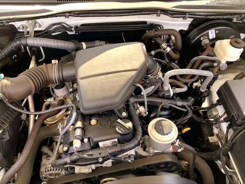 Used 2023 Toyota Tacoma SR RWD image 27