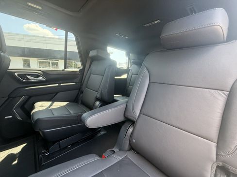 Used 2023 Chevrolet Tahoe LT w/ LT Signature Plus Package AWD/4WD image 24