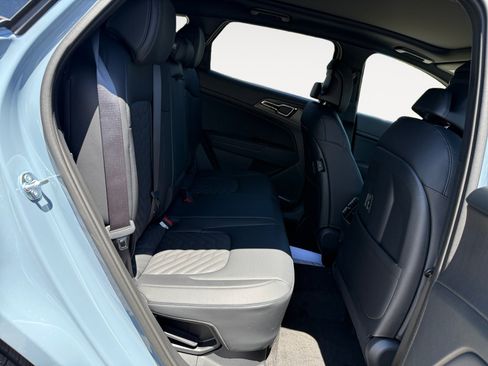 New 2027 Kia Sportage X-Line AWD/4WD image 18