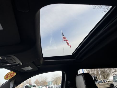 Used 2023 GMC Sierra 1500 Denali w/ Denali Reserve Package image 27