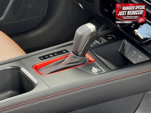 New 2025 Nissan Kicks SR AWD/4WD image 7