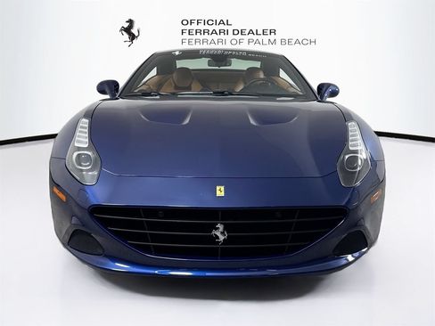 Certified 2015 Ferrari California T RWD image 2