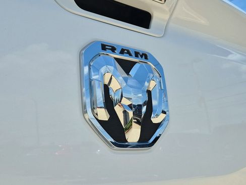 Used 2019 RAM 1500 Big Horn AWD/4WD image 28
