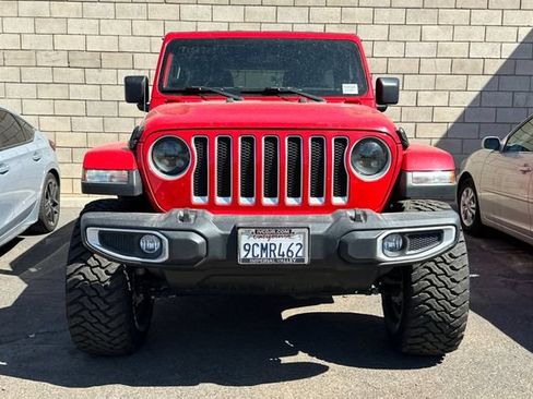 Used 2022 Jeep Wrangler Unlimited Sahara AWD/4WD image 2