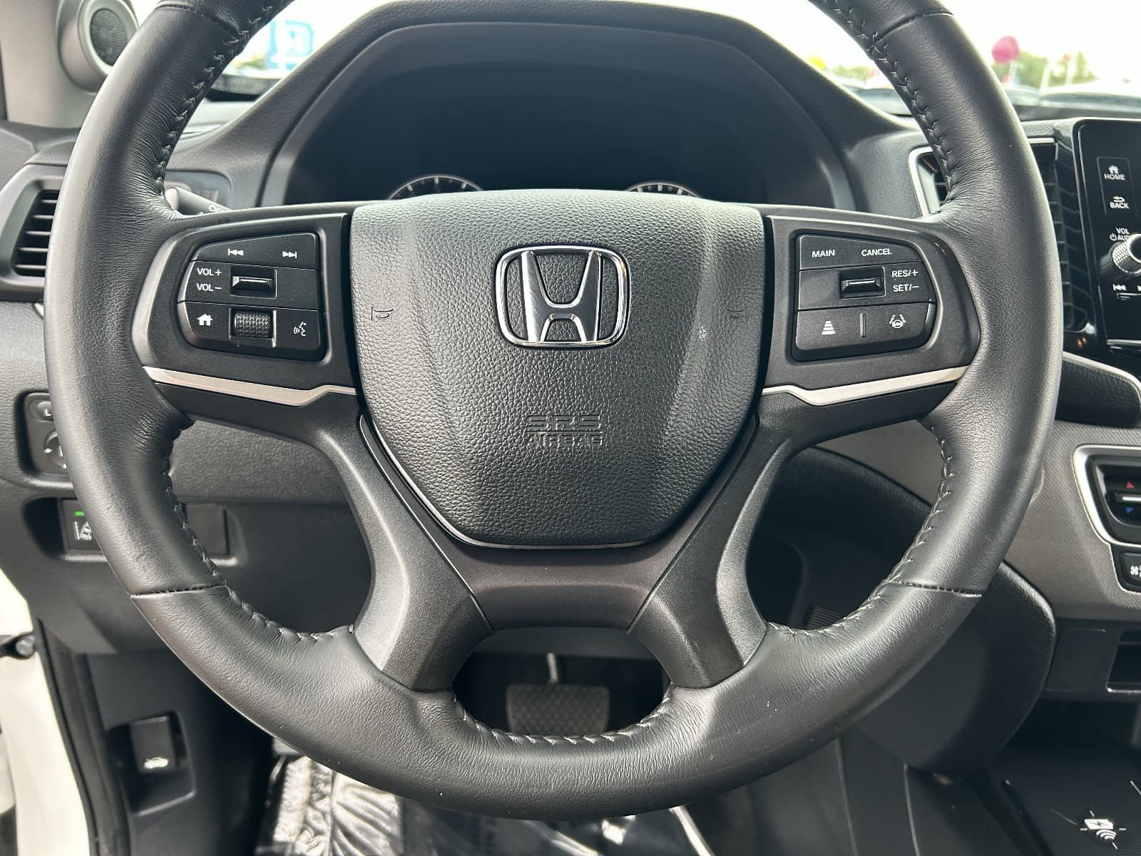Certified 2024 Honda Ridgeline Sport image 25