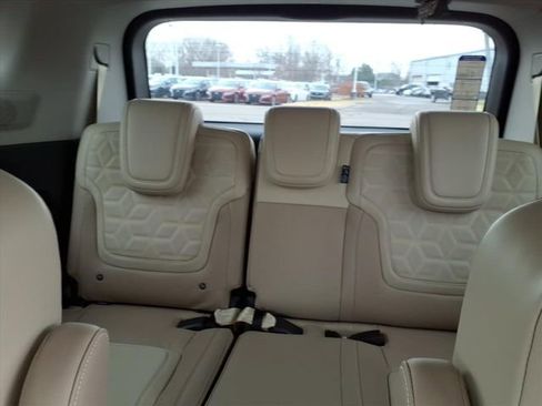 New 2026 Nissan Armada Platinum Reserve image 10