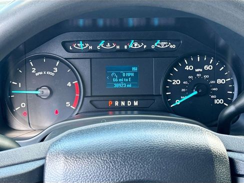 Used 2022 Ford F550 4x4 Crew Cab Super Duty w/ Power Equipment Group image 12
