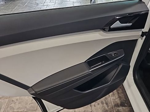 New 2026 Volkswagen Taos S AWD/4WD image 20