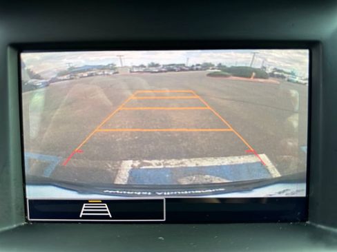 Used 2022 GMC Terrain SLE w/ Driver Convenience Package AWD/4WD image 22