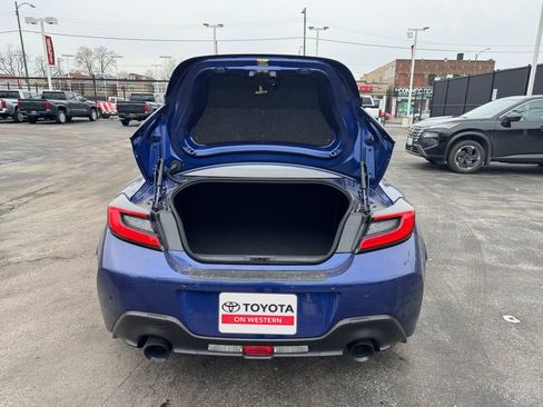 Used 2025 Toyota GR86 Premium image 19