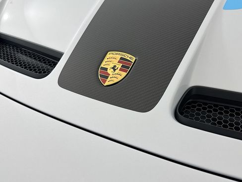 Used 2026 Porsche 911 GT3 RWD image 30