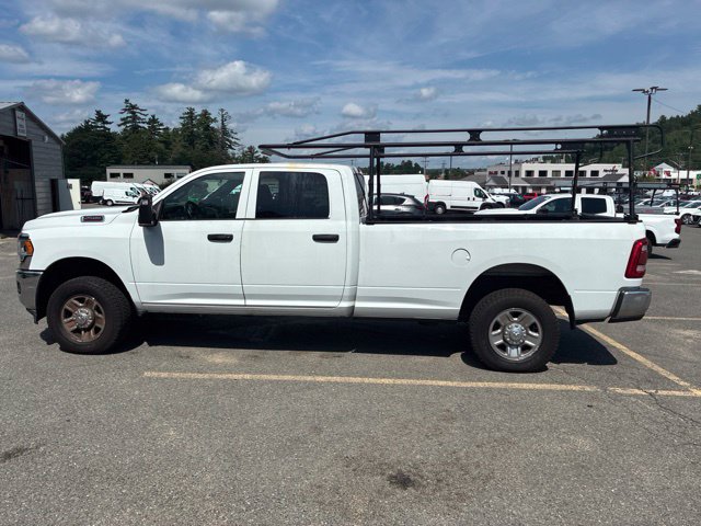 Used 2024 RAM 2500 Tradesman w/ Chrome Appearance Group AWD/4WD image 7