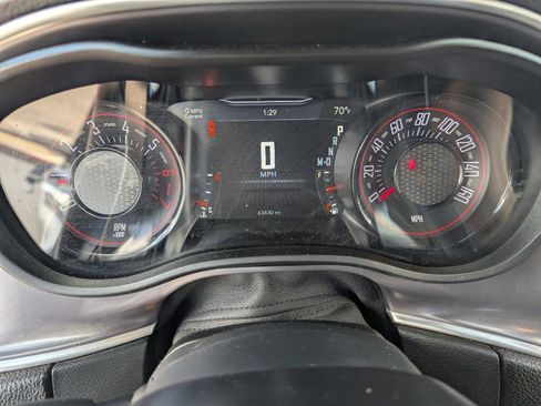 Used 2021 Dodge Challenger R/T w/ Driver Convenience Group image 33