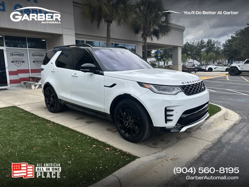 Used 2022 Land Rover Discovery S R-Dynamic image 1