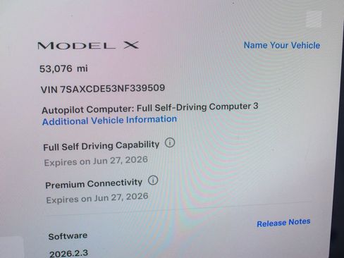 Used 2022 Tesla Model X image 18