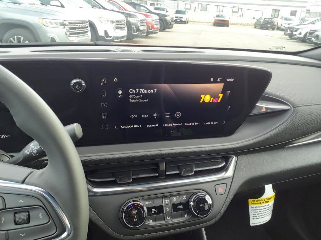 Used 2024 Buick Envista Preferred w/ Convenience I Package FWD image 14