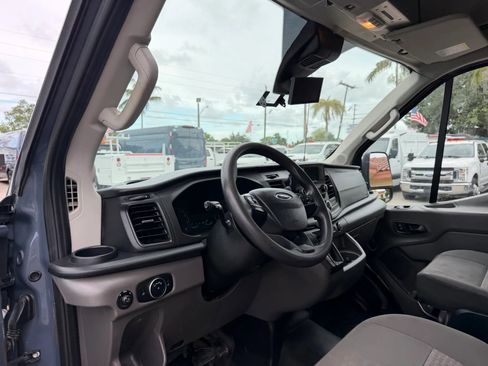 Used 2020 Ford Transit 250 148 High Roof Extended RWD image 12