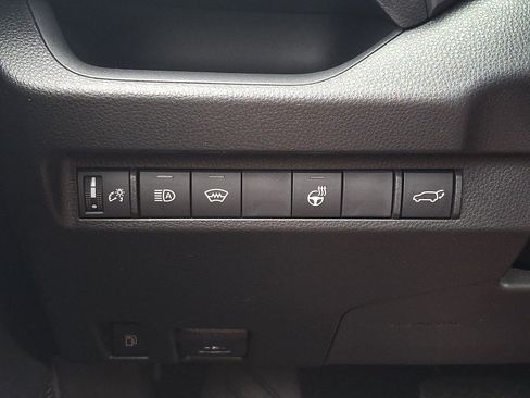 Used 2023 Toyota RAV4 SE w/ Weather & Moonroof Package AWD/4WD image 25