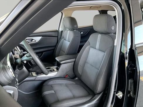 Used 2023 Chevrolet Blazer LT w/ Convenience Package FWD image 15