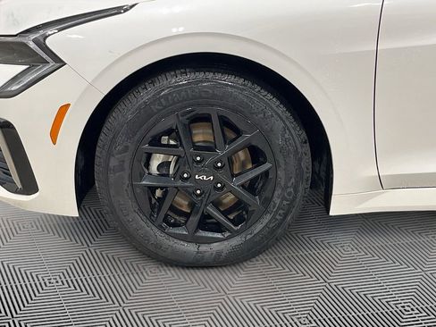 Certified 2025 Kia K5 LXS FWD image 11