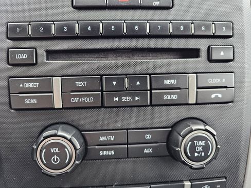 Used 2014 Ford F150 XLT AWD/4WD image 13
