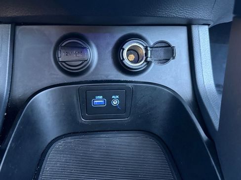 Used 2018 Hyundai Santa Fe Sport w/ 2.4L Tech Package 04 image 28